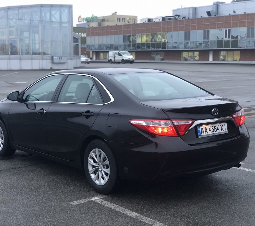 Toyota Camry 2016