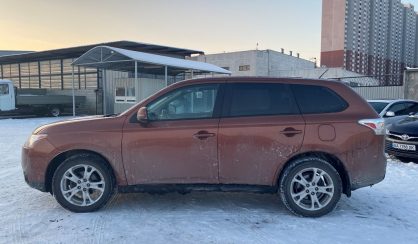 Mitsubishi Outlander 2013