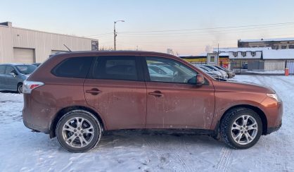 Mitsubishi Outlander 2013