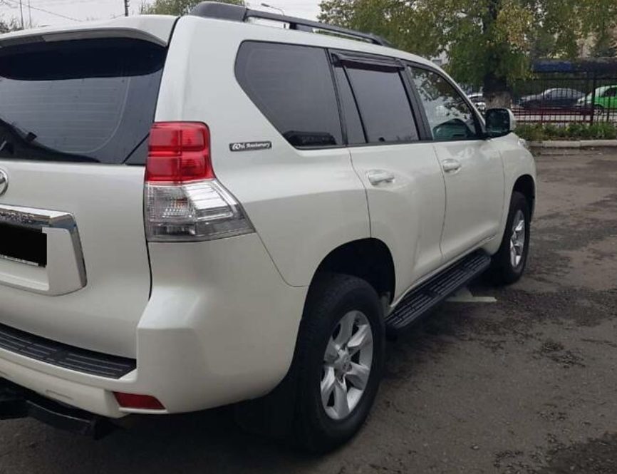 Toyota Land Cruiser Prado 2012