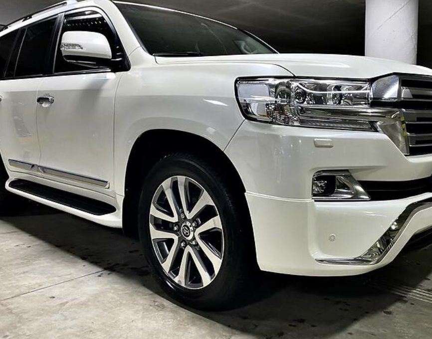 Toyota Land Cruiser 200 2018