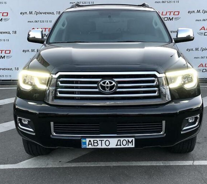 Toyota Sequoia 2014