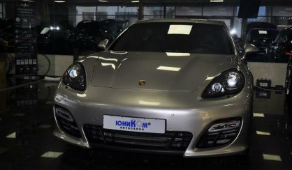 Porsche Panamera 2012