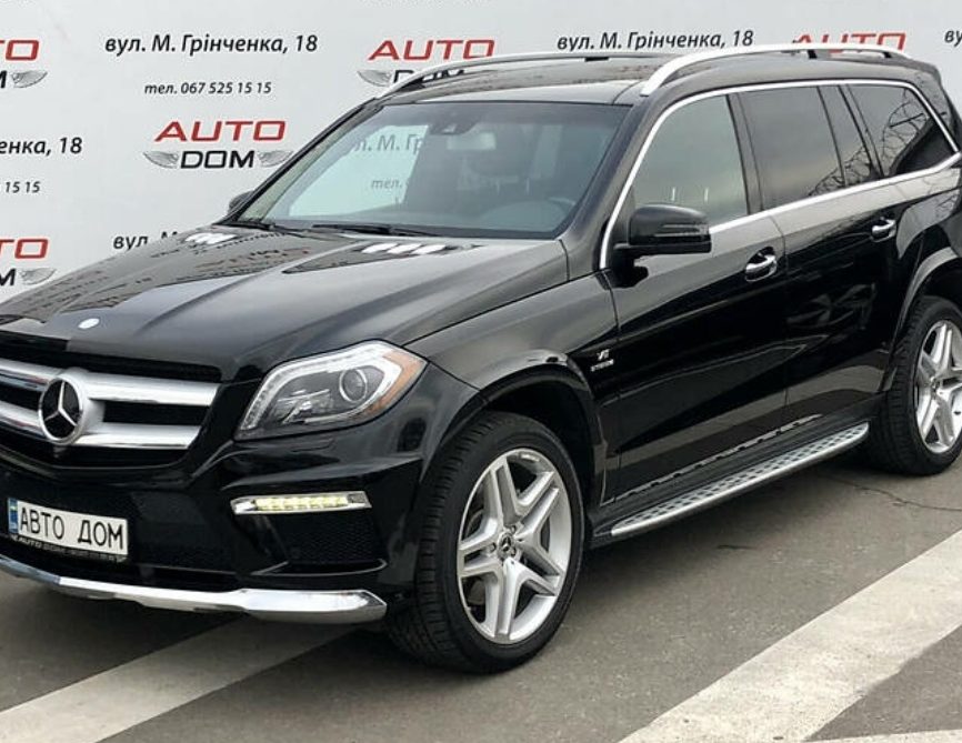 Mercedes-Benz GL 550 2013