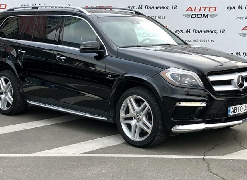 Mercedes-Benz GL 550 2013