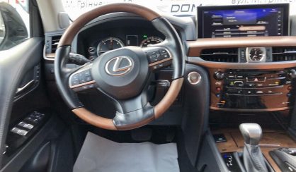 Lexus LX 450 2016