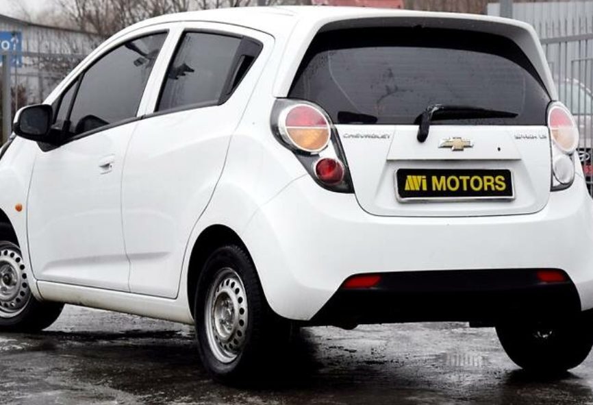 Chevrolet Spark 2011