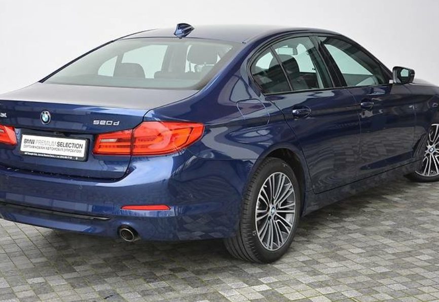 BMW 520 2019