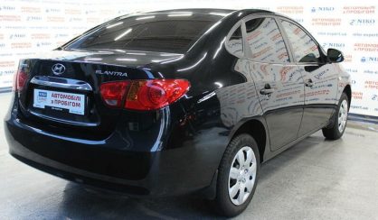 Hyundai Elantra 2010