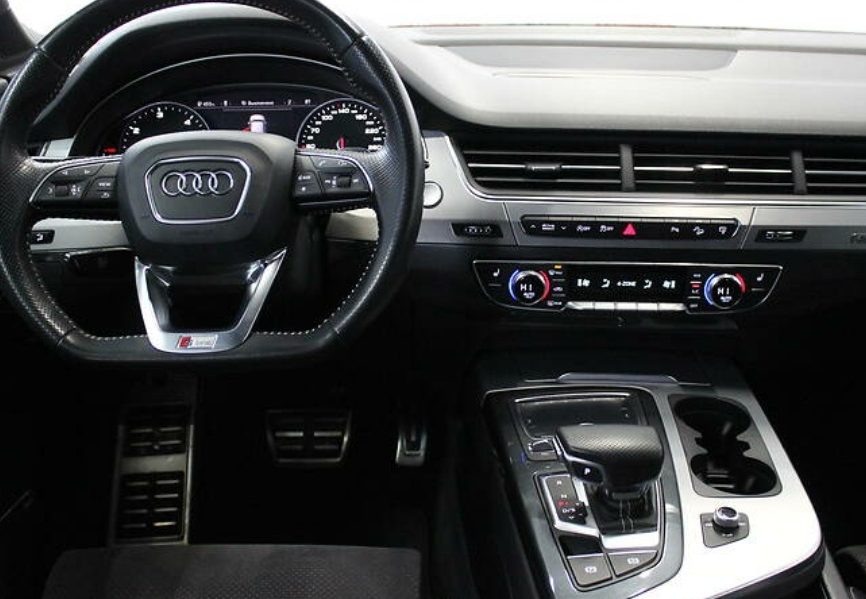 Audi Q7 2016