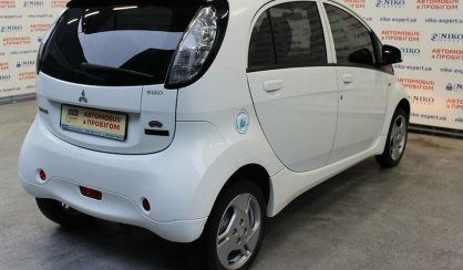 Mitsubishi i-MiEV 2012