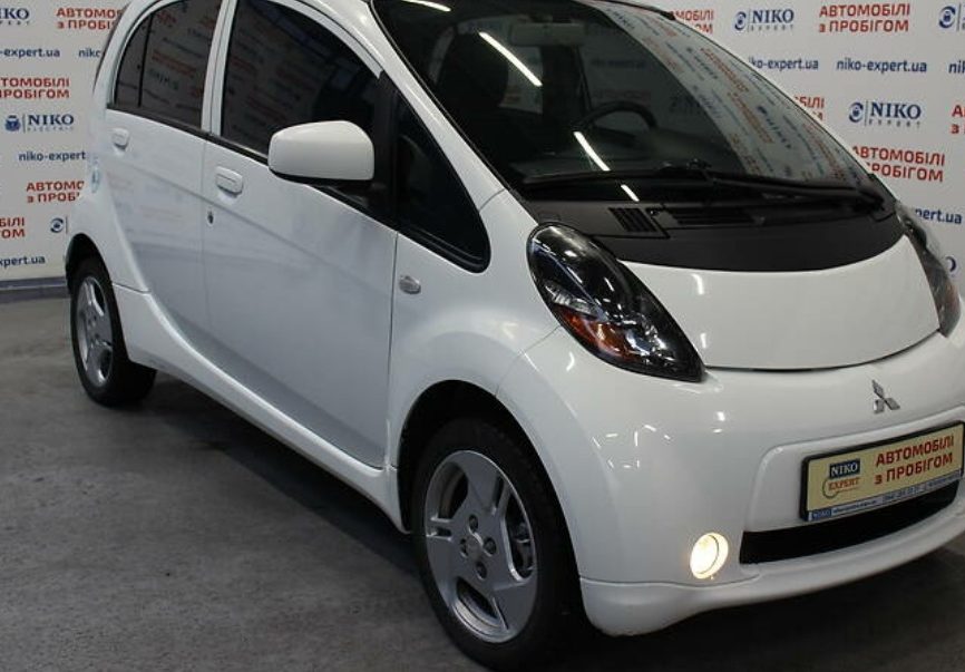 Mitsubishi i-MiEV 2012