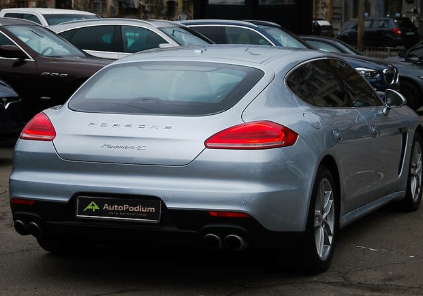 Porsche Panamera 2013