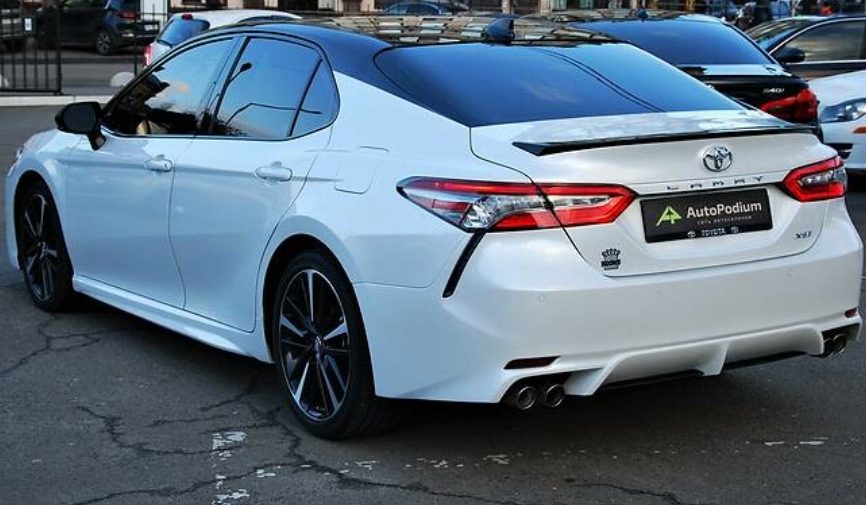 Toyota Camry 2018