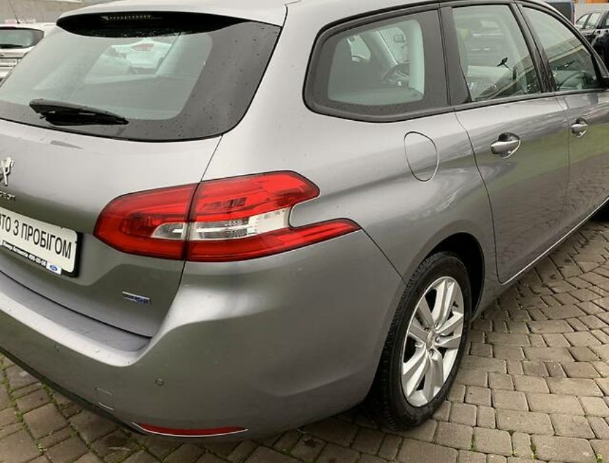 Peugeot 308 SW 2015