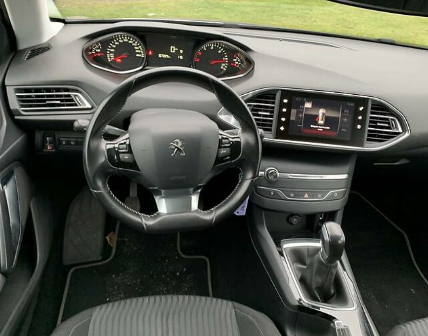 Peugeot 308 SW 2015