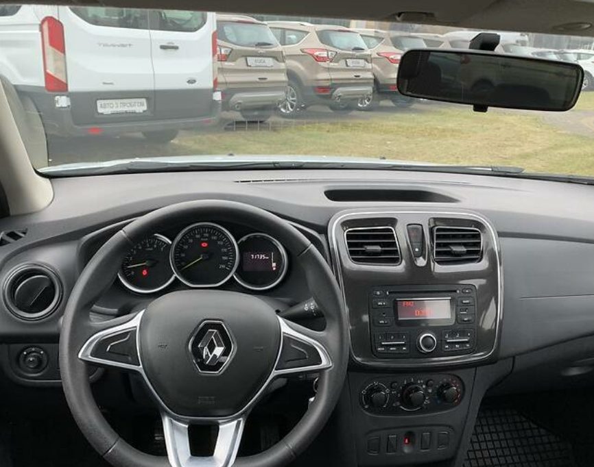 Renault Logan 2017