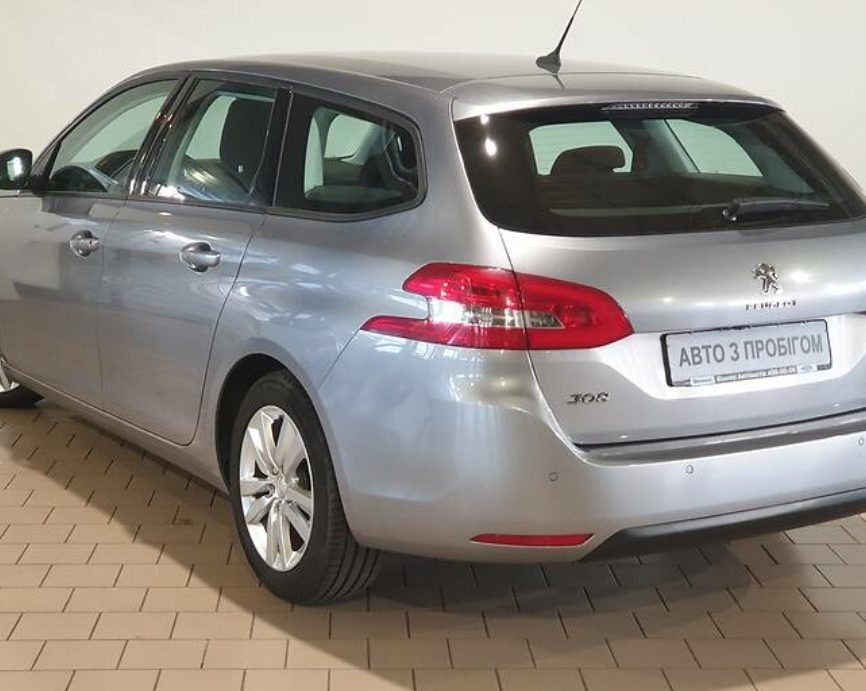 Peugeot 308 2015