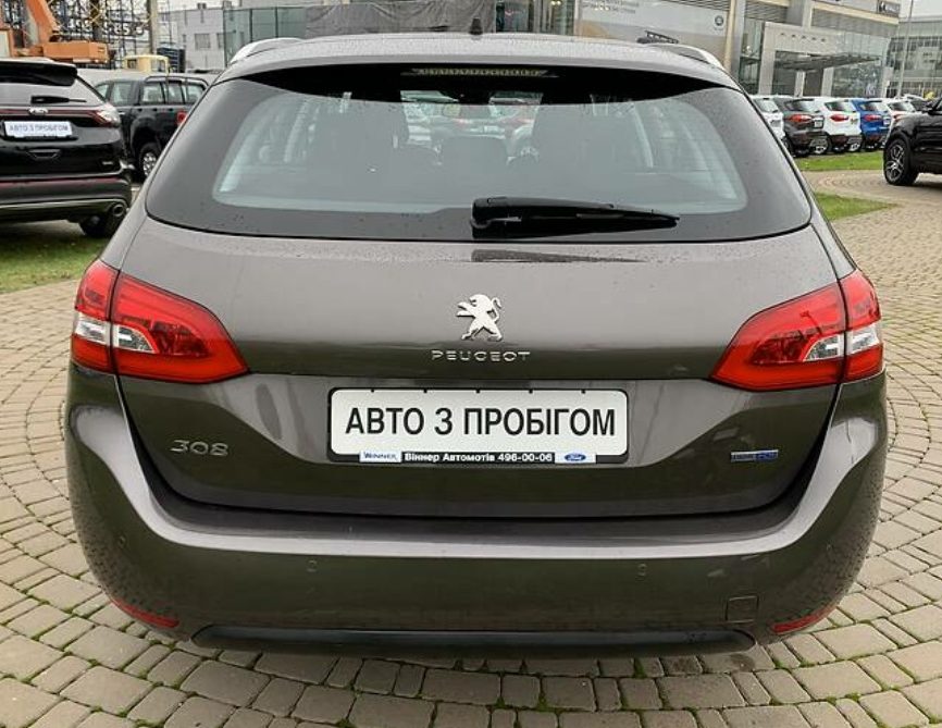 Peugeot 308 SW 2016