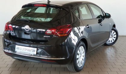 Opel Astra J 2015