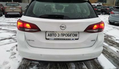 Opel Astra 2016