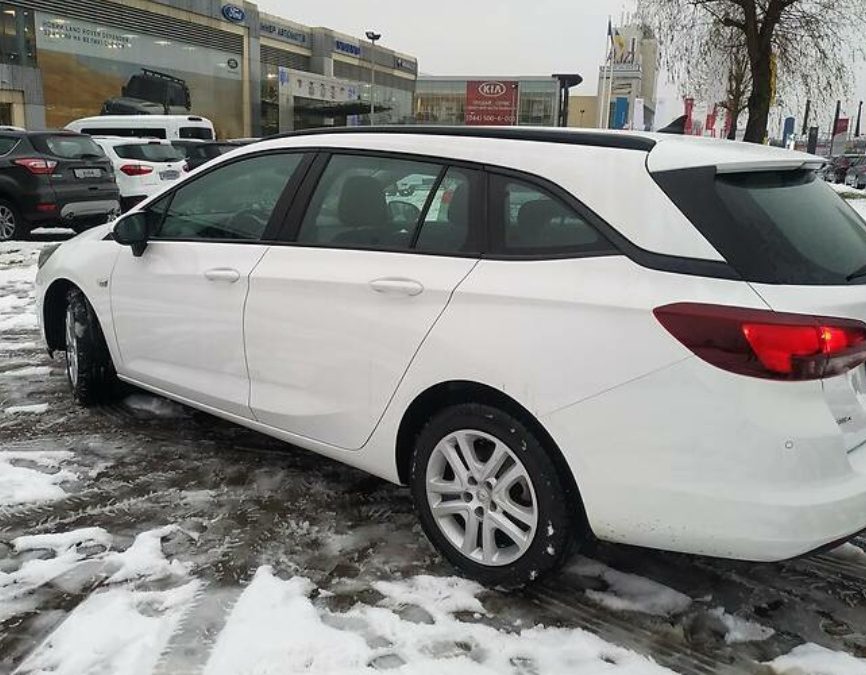 Opel Astra 2016