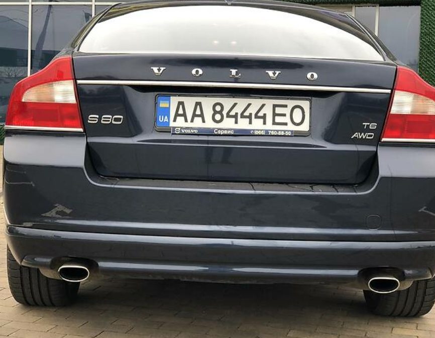 Volvo S80 2010