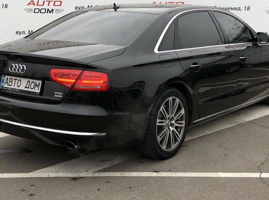 Audi A8 2011