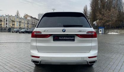 BMW X7 2019