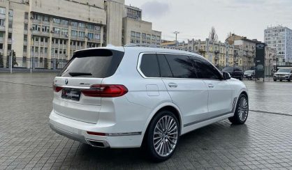 BMW X7 2019