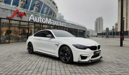 BMW M4 2019