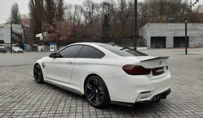 BMW M4 2019