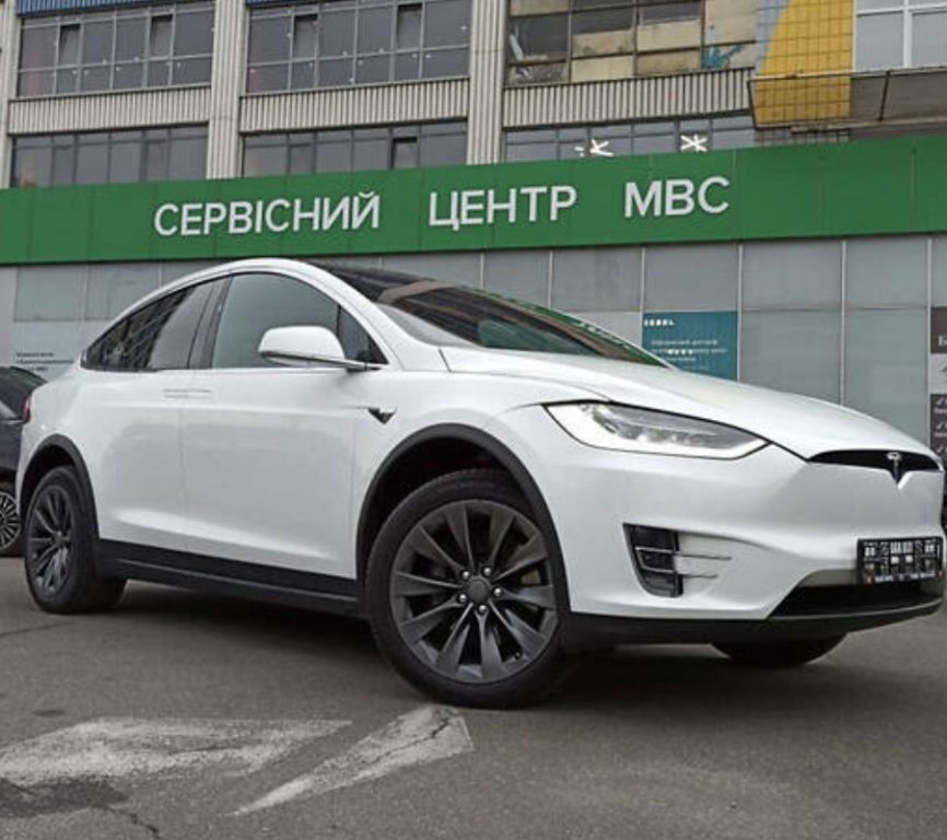 Tesla Model X 2018