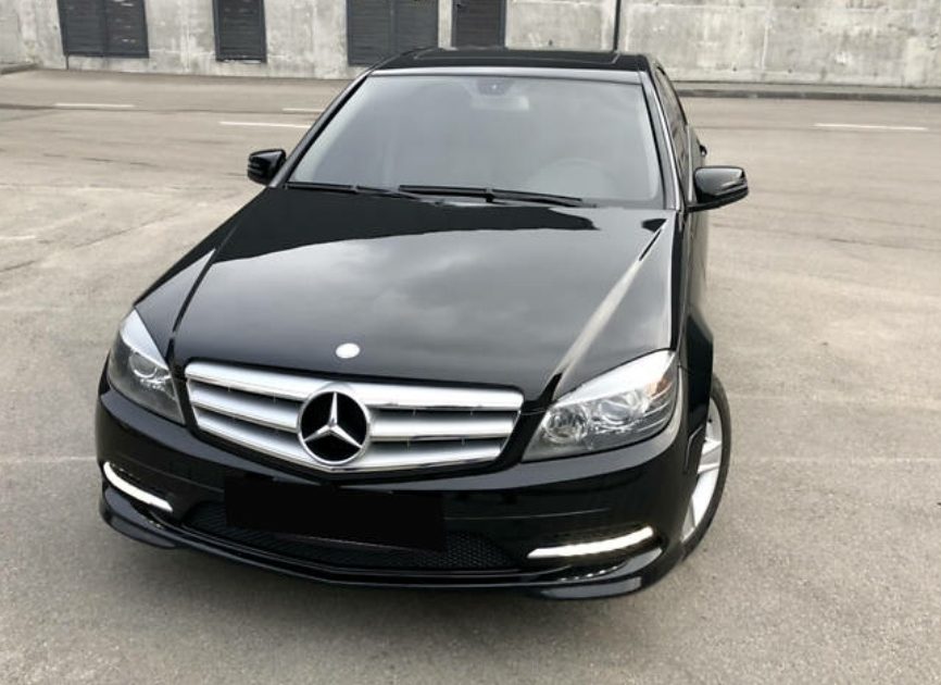 Mercedes-Benz C 300 2011