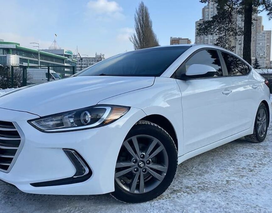 Hyundai Elantra 2016