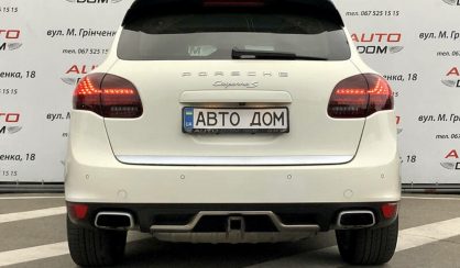 Porsche Cayenne 2012