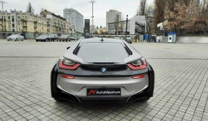 BMW I8 2015