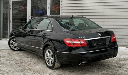 Mercedes-Benz E 200 2012