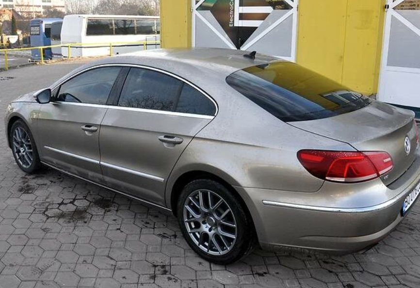 Volkswagen Passat CC 2012