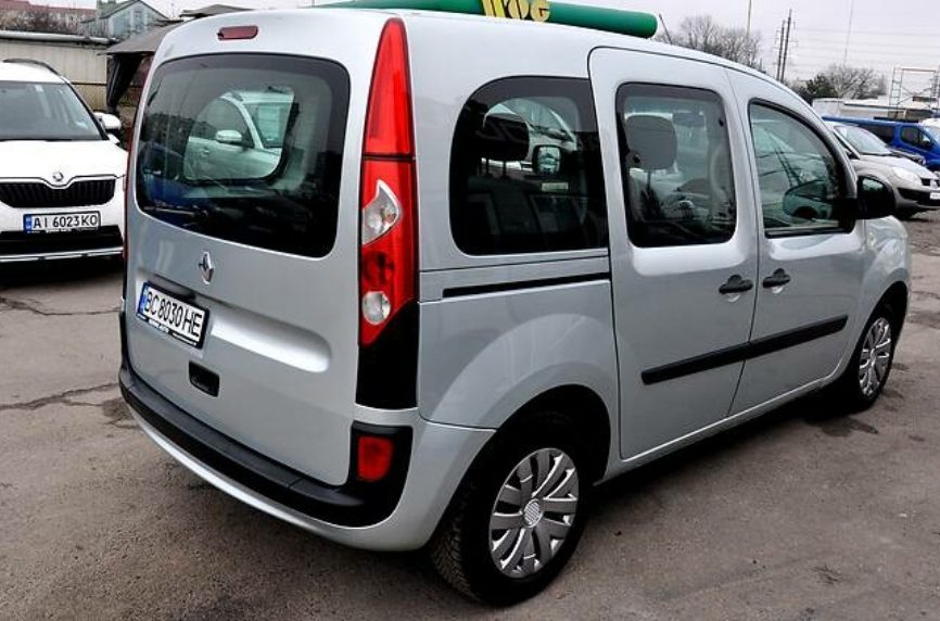 Renault Kangoo пасс. 2013