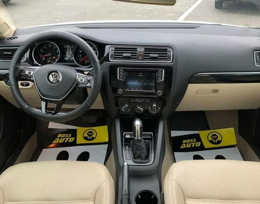 Volkswagen Jetta 2015