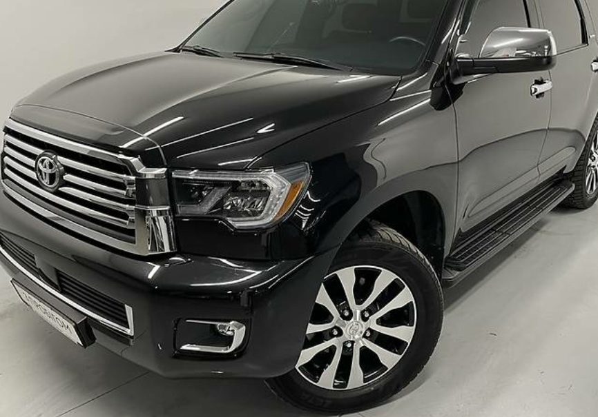 Toyota Sequoia 2015