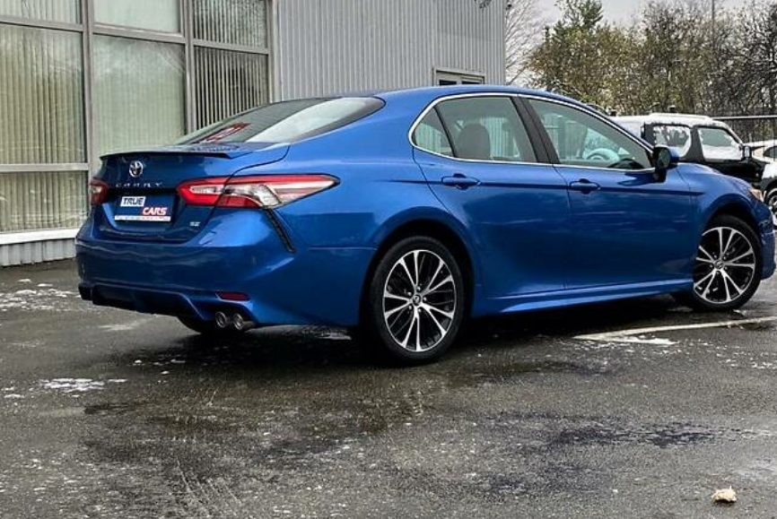 Toyota Camry 2017