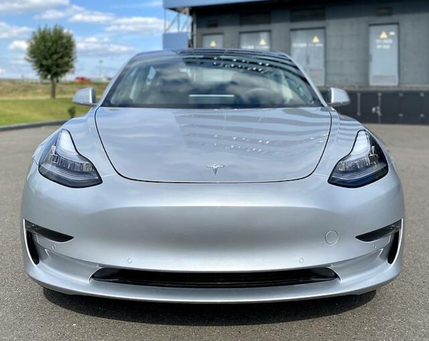 Tesla Model 3 2019