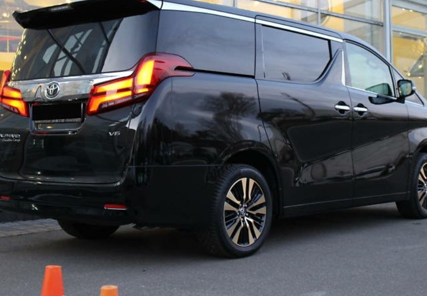 Toyota Alphard 2019