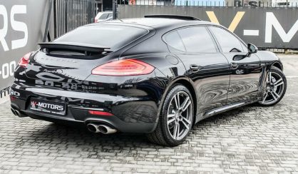 Porsche Panamera 2013