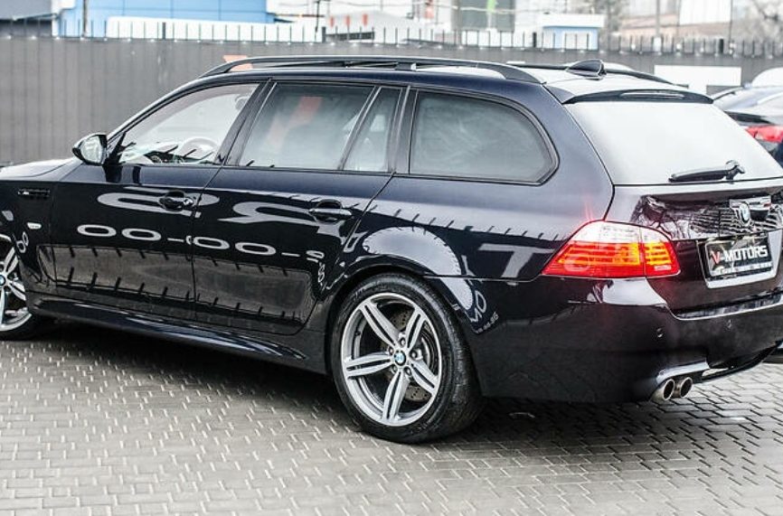 BMW M5 2008