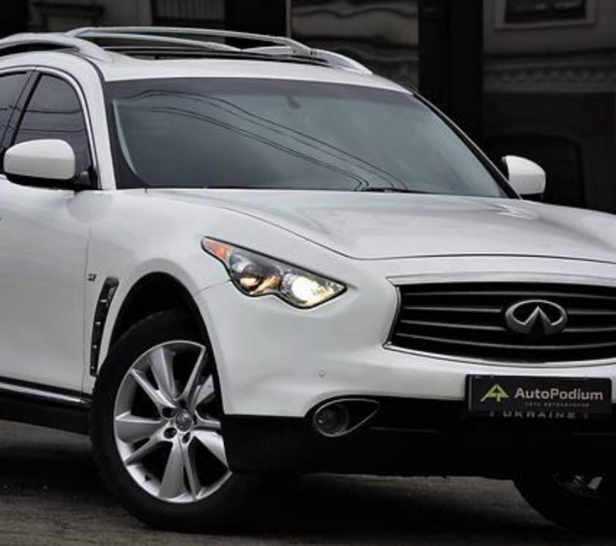 Infiniti QX70 2013