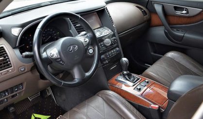 Infiniti QX70 2013