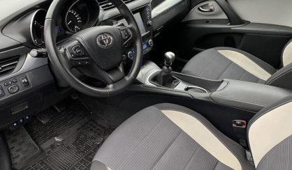 Toyota Avensis 2016